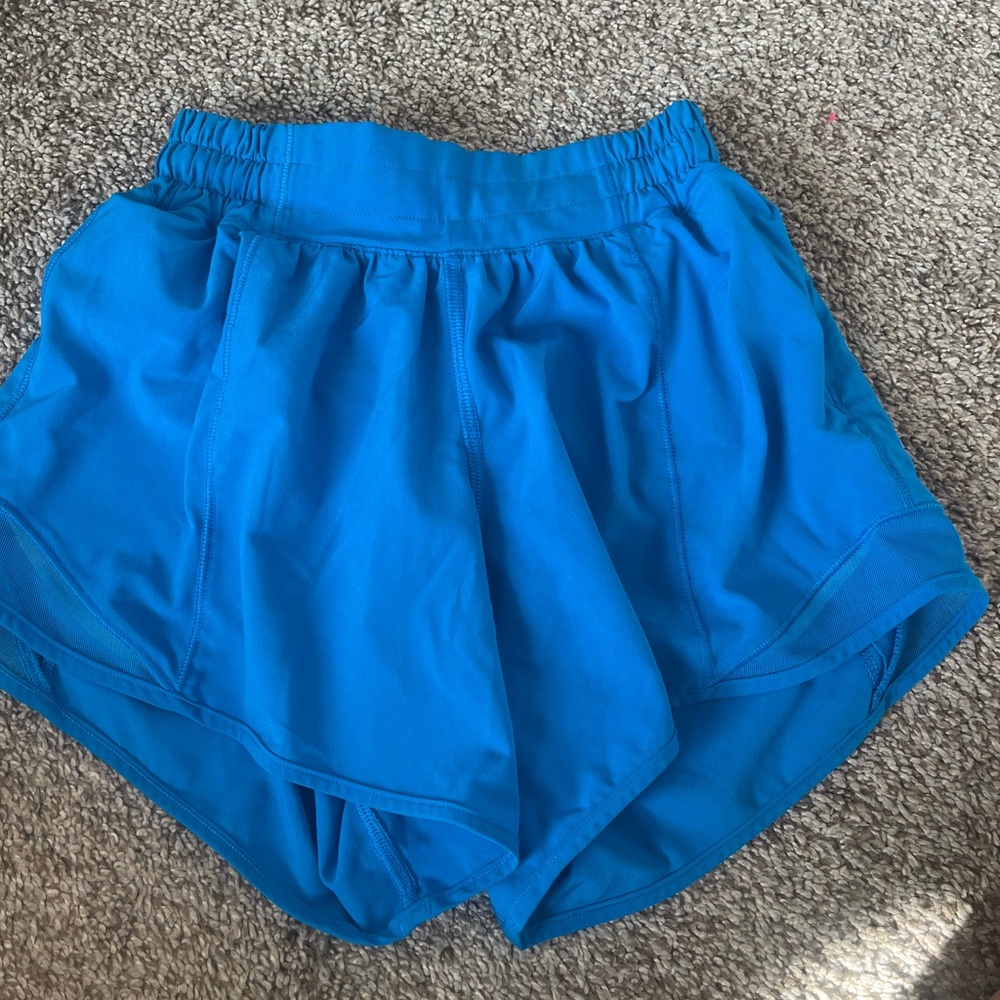 Lululemon 0 Hotty Hot poolside shorts